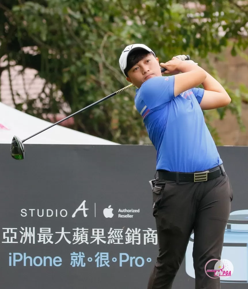 李欣兩回合總桿低於標準桿2桿的142桿,暫時並列第四。