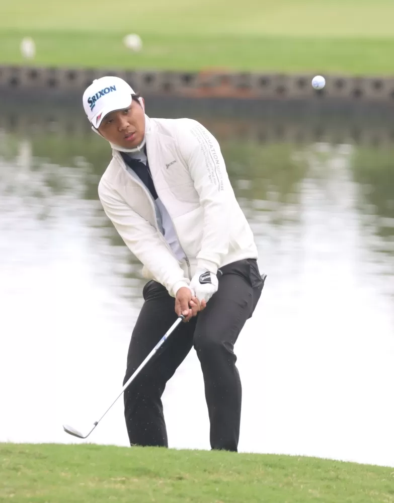 第一回合林永龍69桿(-3)暫列第一。鍾豐榮攝影。下同。