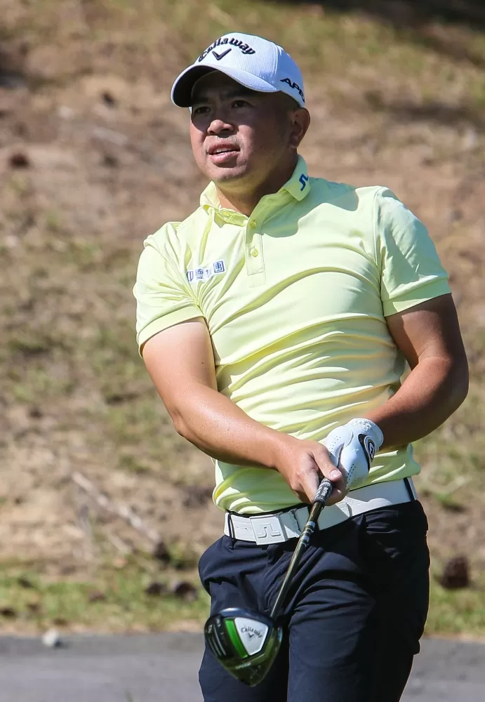 詹世昌以-4暫列第三。