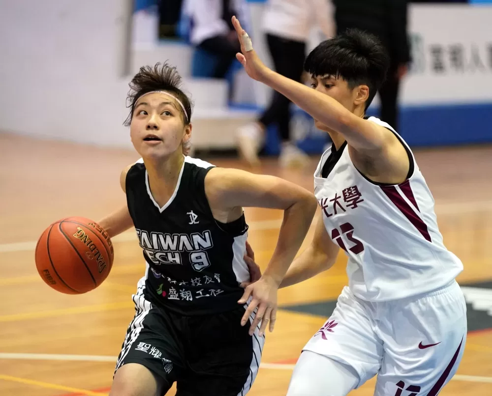 台科大陳芷英(左)孤掌難鳴。