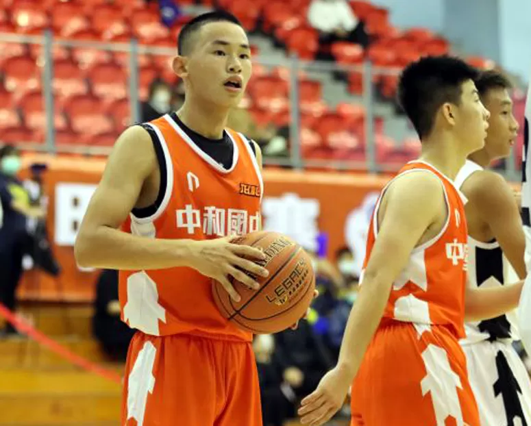 中和最後10：2尾盤仍功虧一簣，落寞無緣晉級。