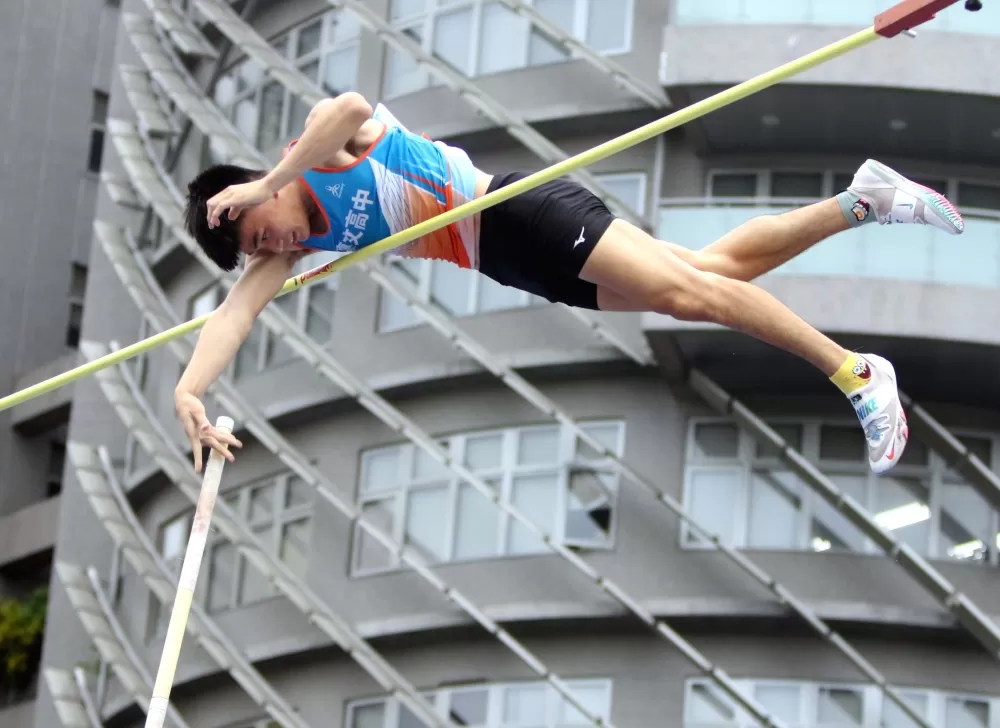 林琮憲打破高懸11年的U20全國紀錄。林嘉欣/攝影。