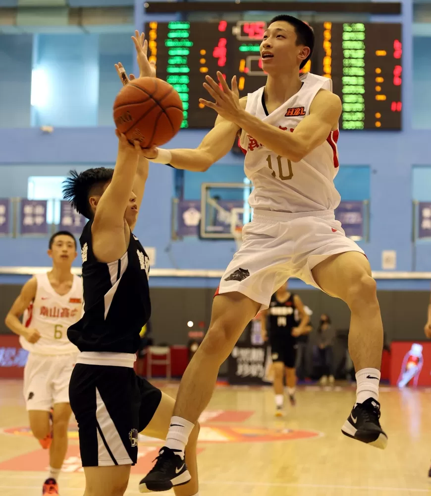 南山宋昕澔切入進攻。