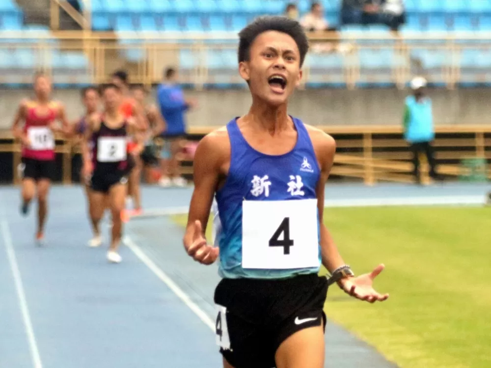 田睿祥躍居高一5000公尺首傑。林嘉欣/攝影。