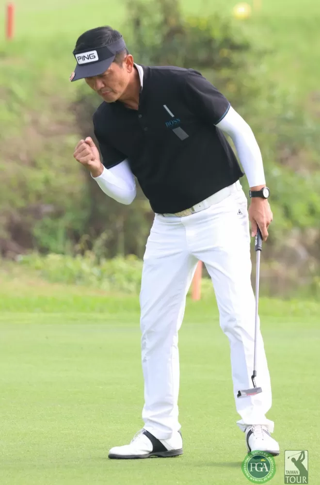 第二回合林文堂擊出66桿以(-9)暫並列第一。