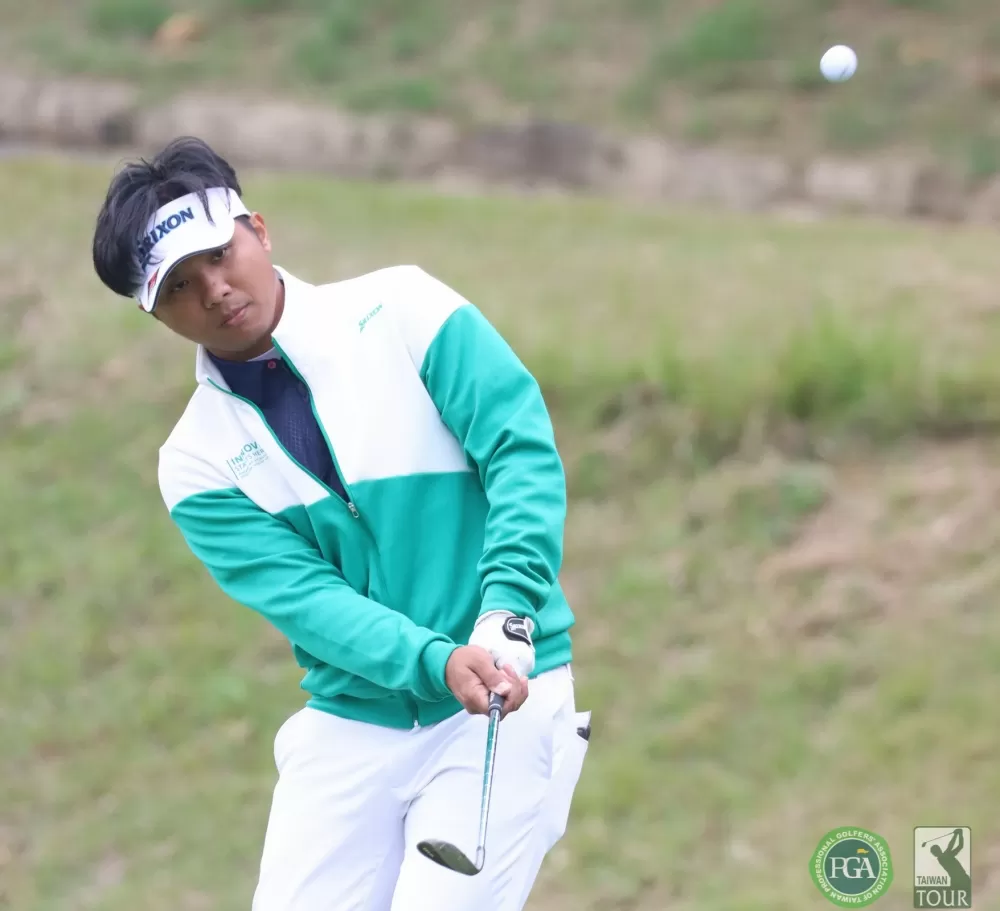 第二回合林永龍在第9洞第三桿差點切進洞以(-6)暫並列第四。