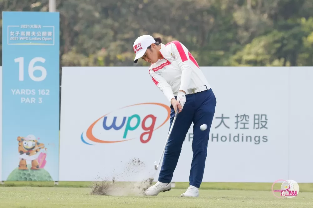 吳佳晏首回合76桿(+6),暫居第二。