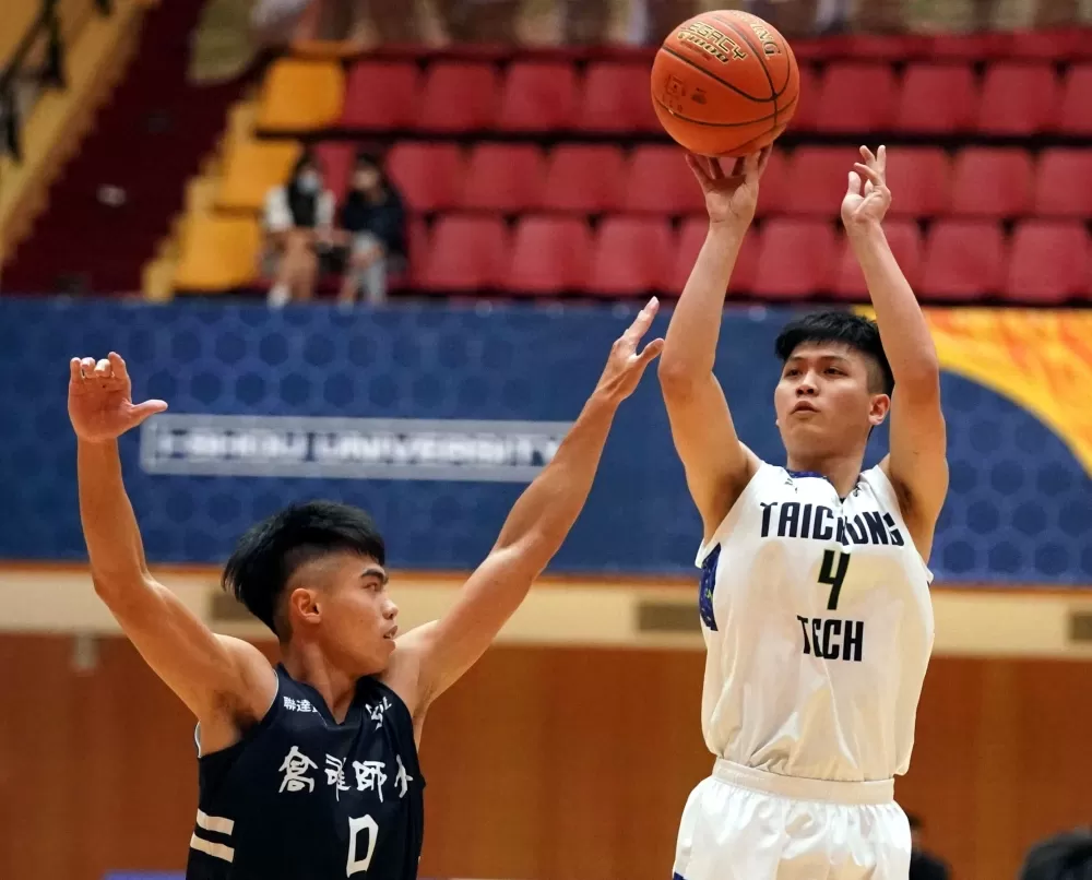 臺中科大林辰昕全場最高18分。