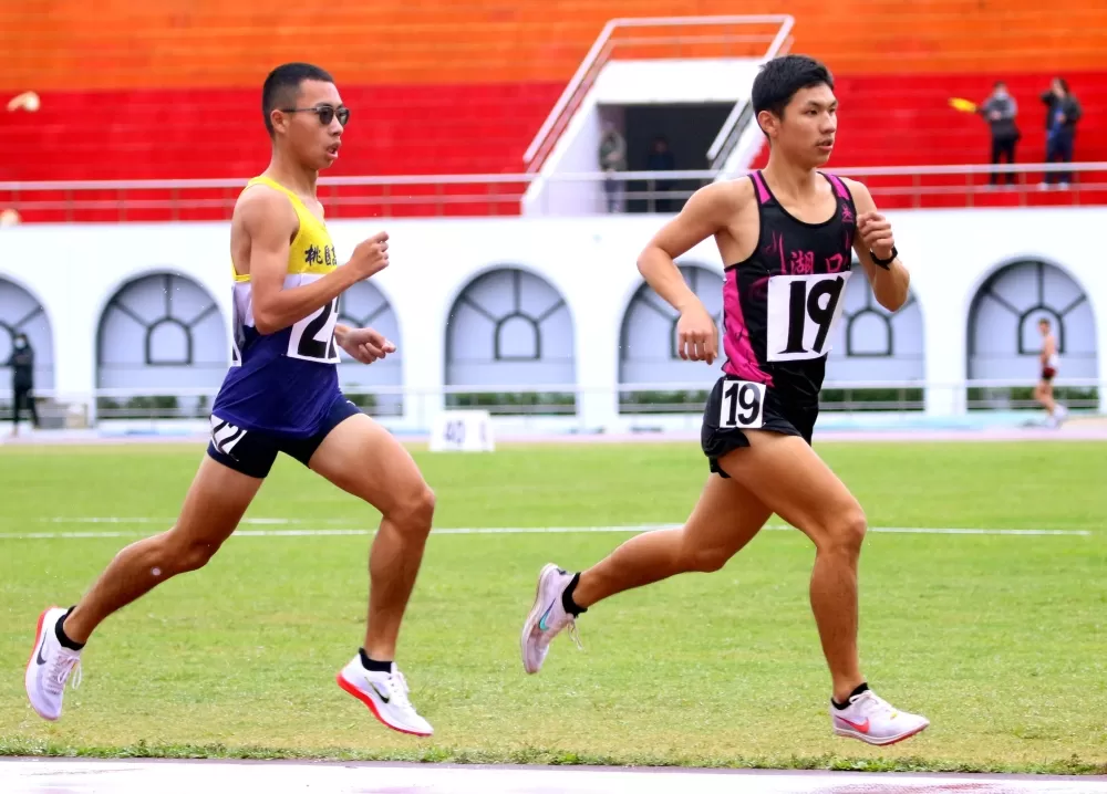 湖口高中徐立紘（前）。林嘉欣／攝影。