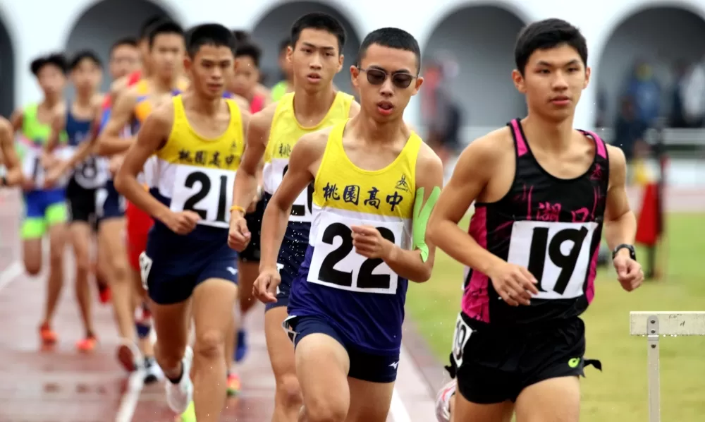 湖口高中徐立紘（前）。林嘉欣／攝影。