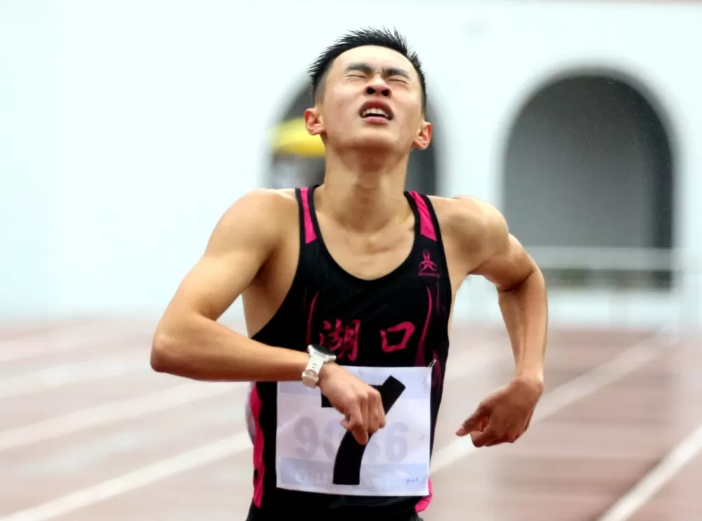 湖口高中葉享朋打破U18全國紀錄。林嘉欣/攝影。