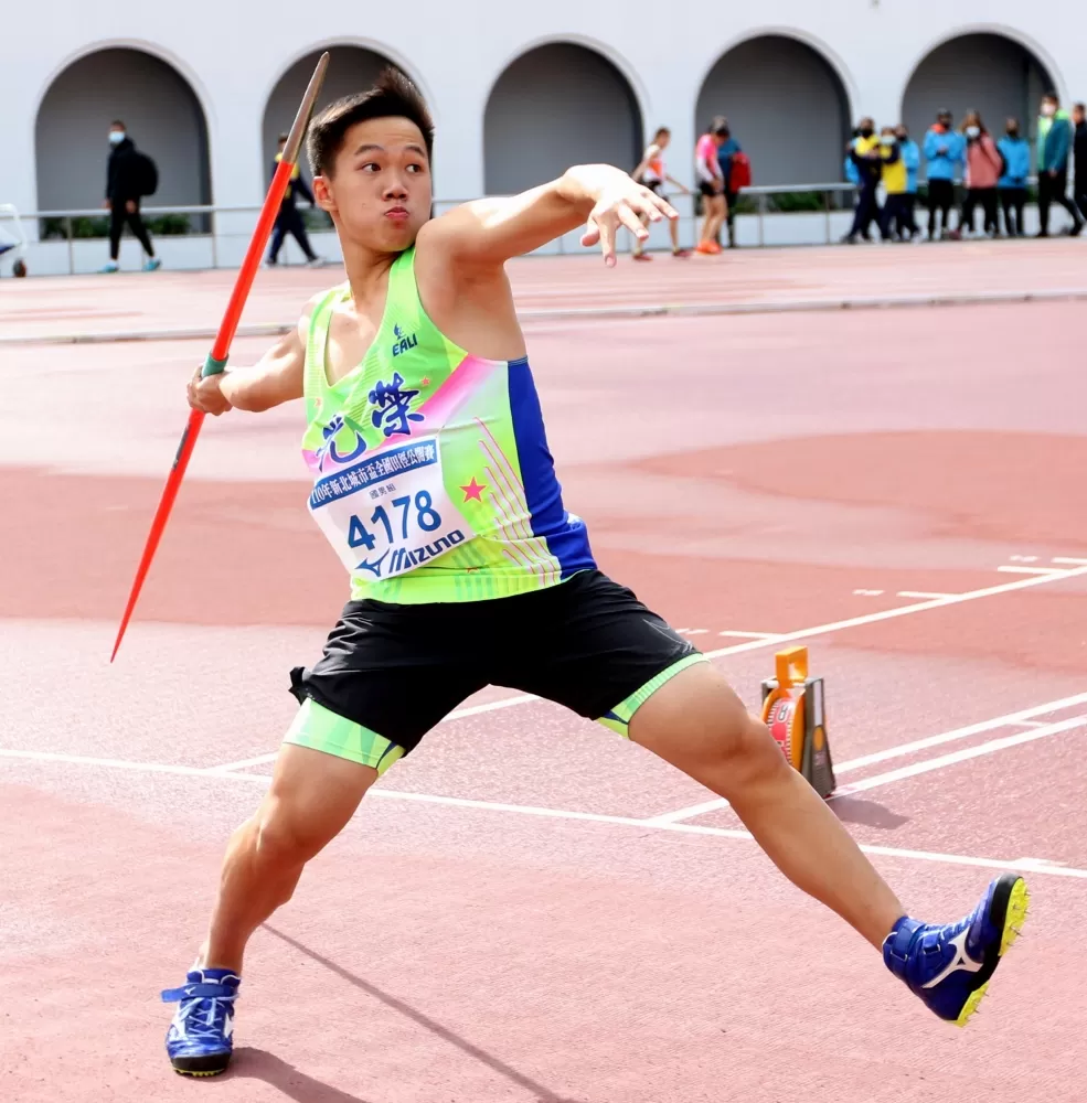 黃潮鴻明年三月將參加亞青少田徑賽。林嘉欣/攝影。