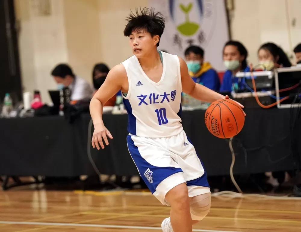 文化大學劉倩伶達成UBA生涯200助攻。