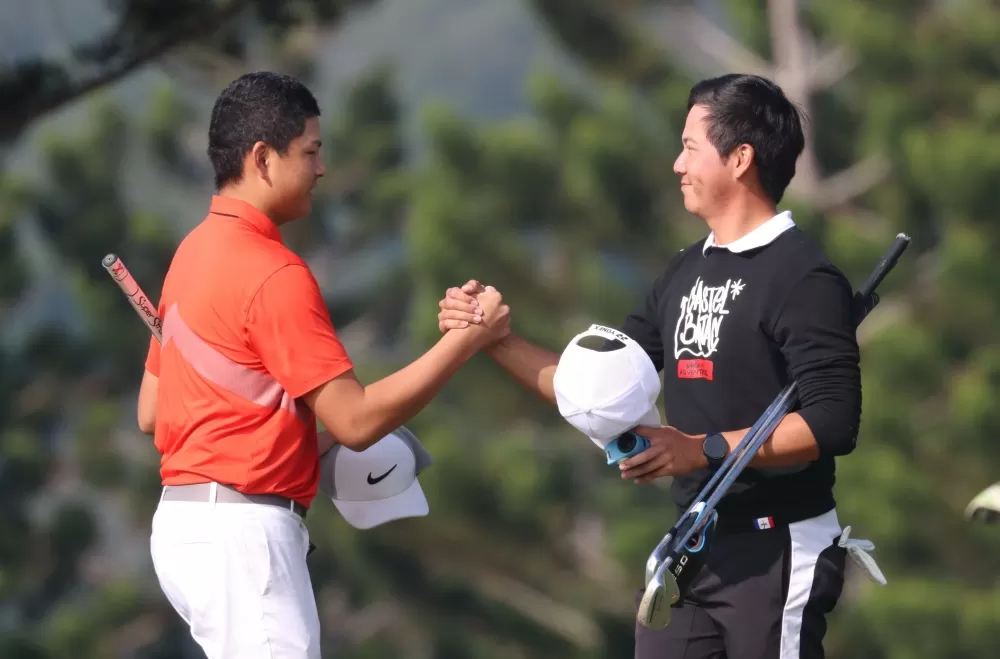 男子組冠軍陳宣佾(左)和亞軍廖崇漢。鍾豐榮/攝影。