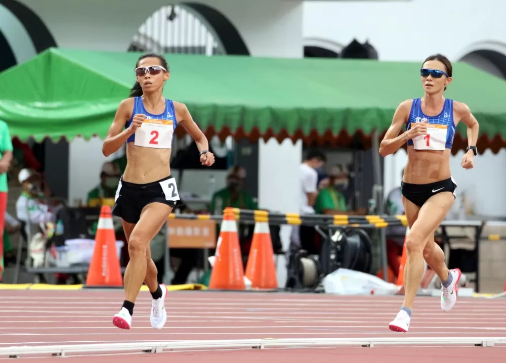 曹純玉(前)。林嘉欣/攝影。