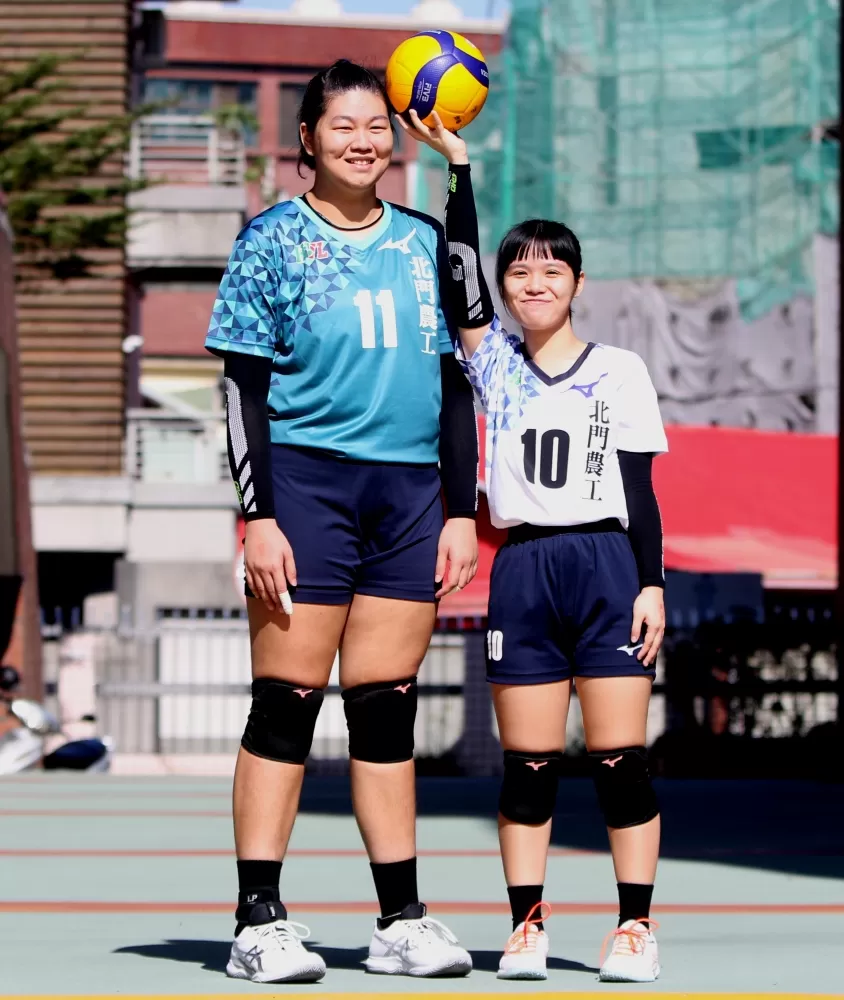 186王嬿慈和150陳芳儀的最萌身高差。林嘉欣/攝影。