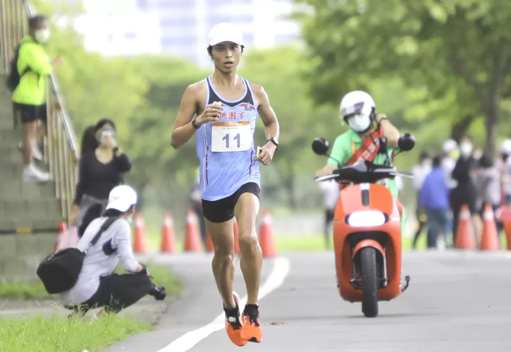 鄧新詮。葉慶年／攝影。