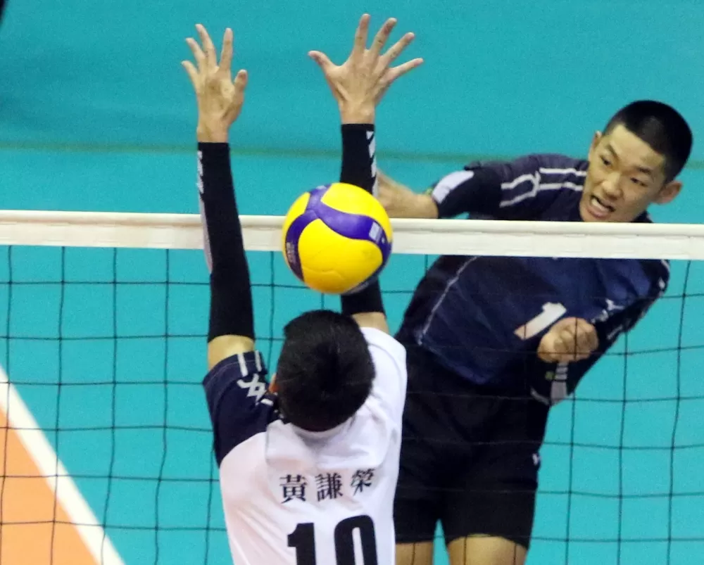 麥寮高中王進寶攻擊犀利。林嘉欣／攝影。