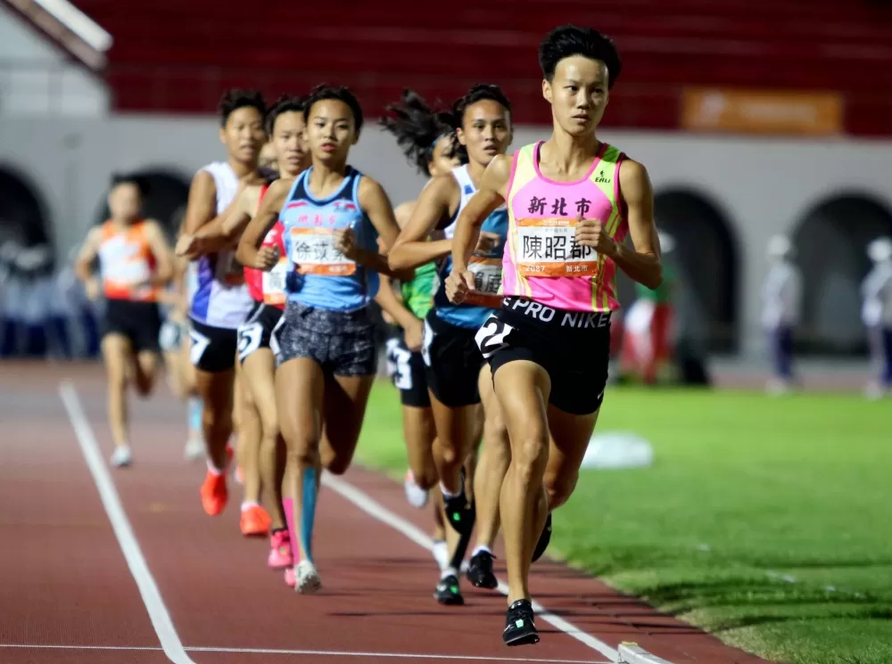 陳昭郡（前）。林嘉欣／攝影。