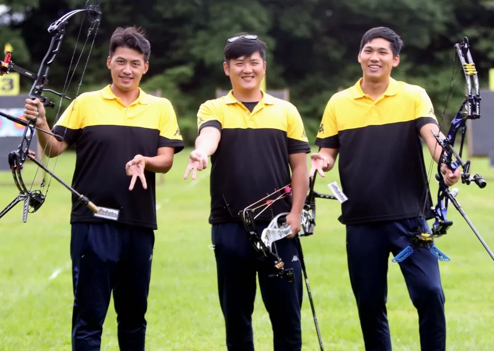 文化大學晉複合男團金牌戰。林嘉欣／攝影。