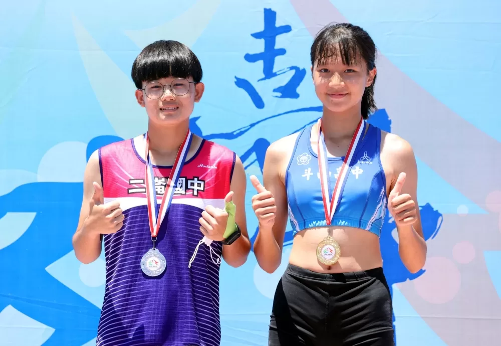 沈思妤（右）和林昀霓雙雙破大會。林嘉欣／攝影。