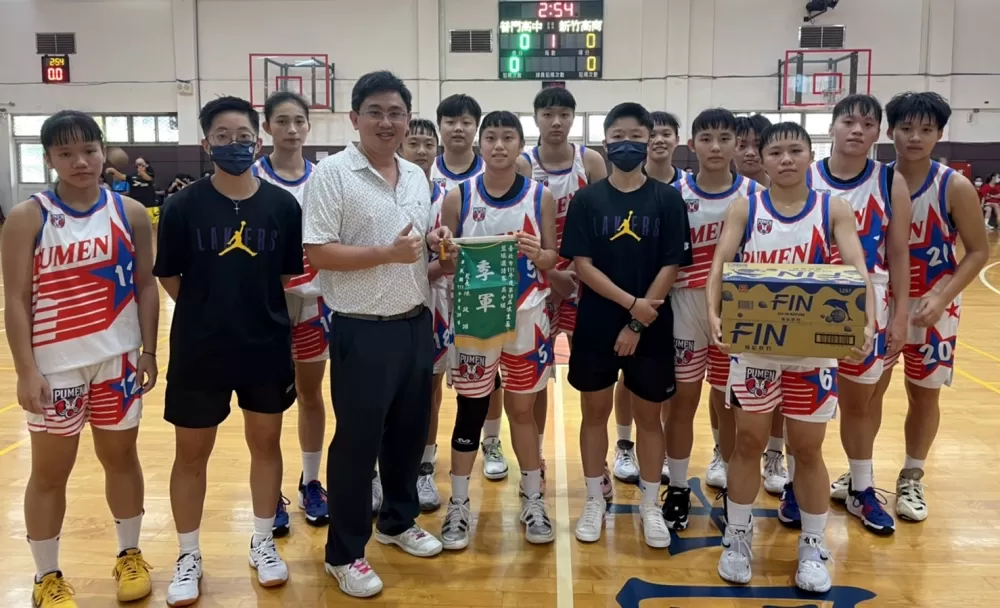 普門3勝2敗第三。