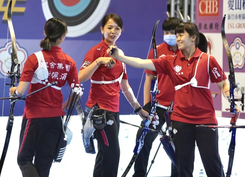 寒舍集團拿下女團追成2：2平手。