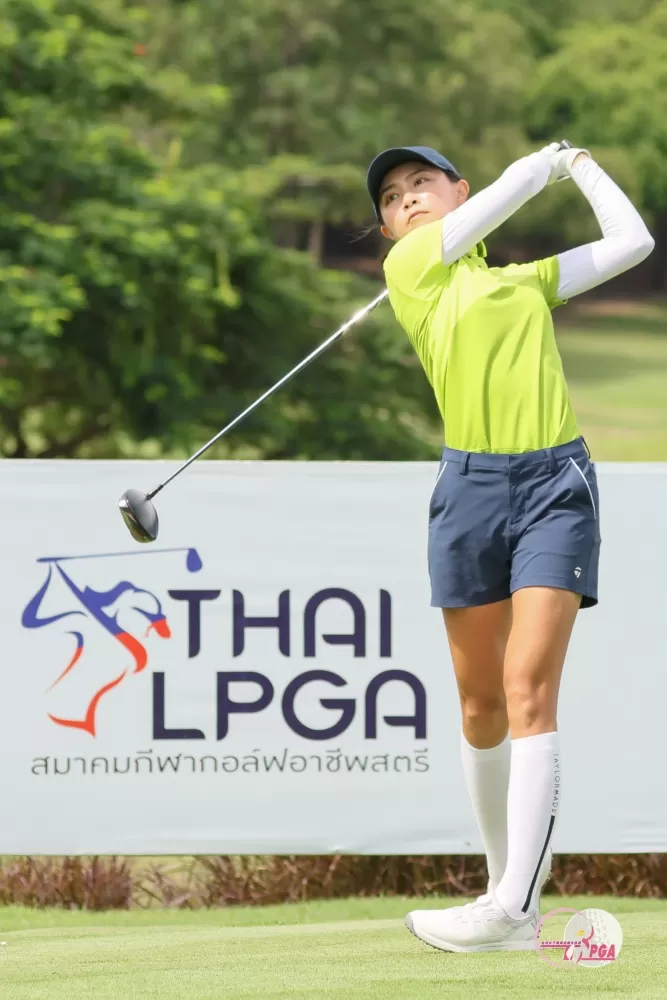 張靖翎首回合67桿(-5)，是台灣選手中成績最佳，目前暫時並列第五。