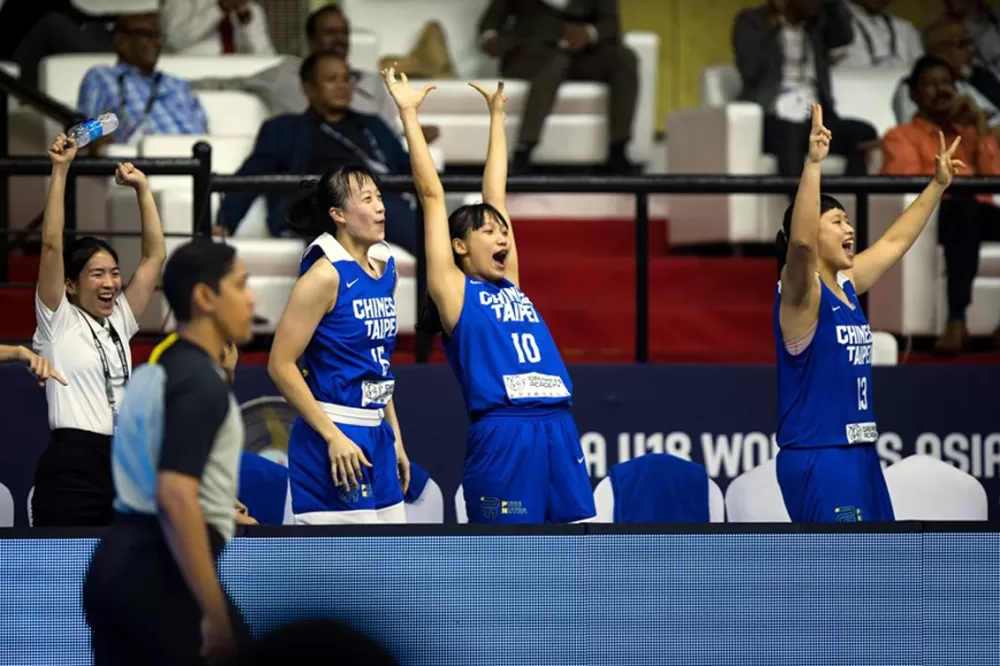 中華隊輸澳洲但士氣不減。