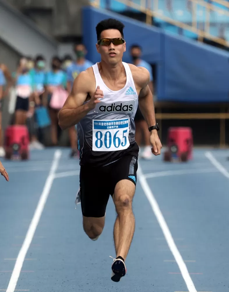 楊俊瀚準決賽飆本季最佳破大會。林嘉欣／攝影。