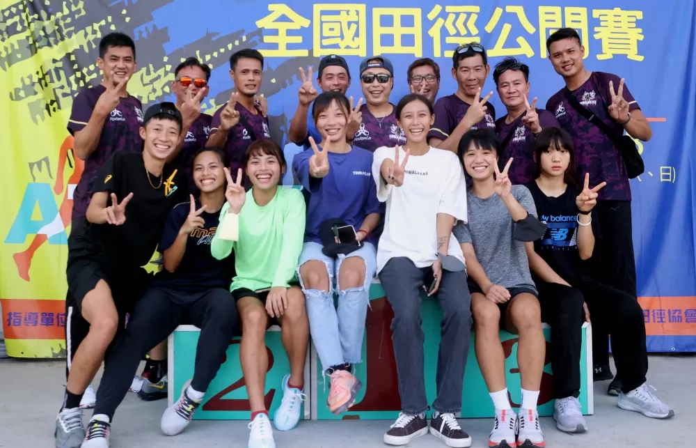 為紀念恩師簡鴻玟,門生設立獎學金幫助系出同門的教練和選手。林嘉欣/攝影。