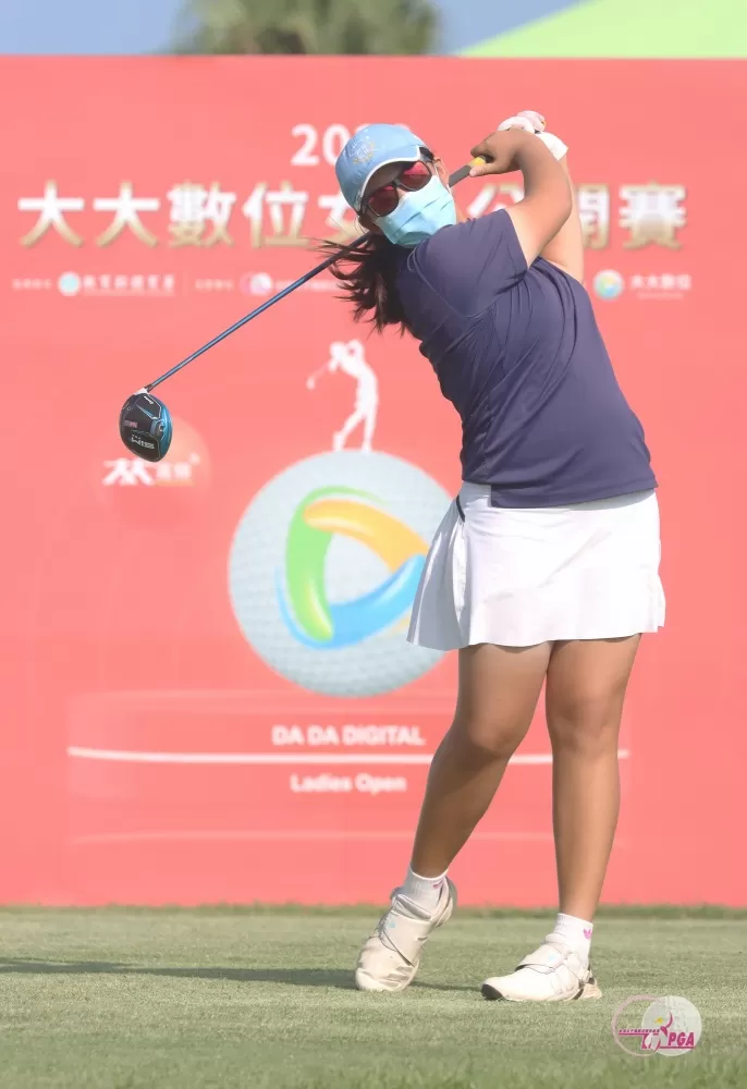 2022大大數位女子公開賽第一回合12歲業餘選手林潔恩69桿(-3)暫並列第一。