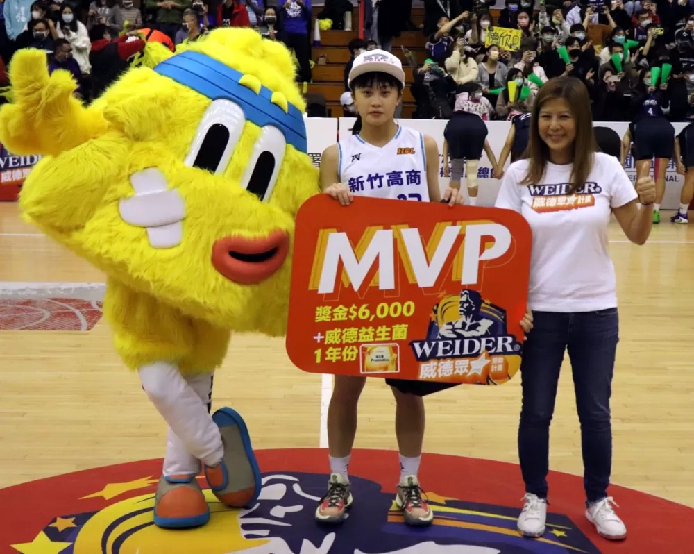竹商上季三連霸的冠軍賽MVP鄭芯昀。