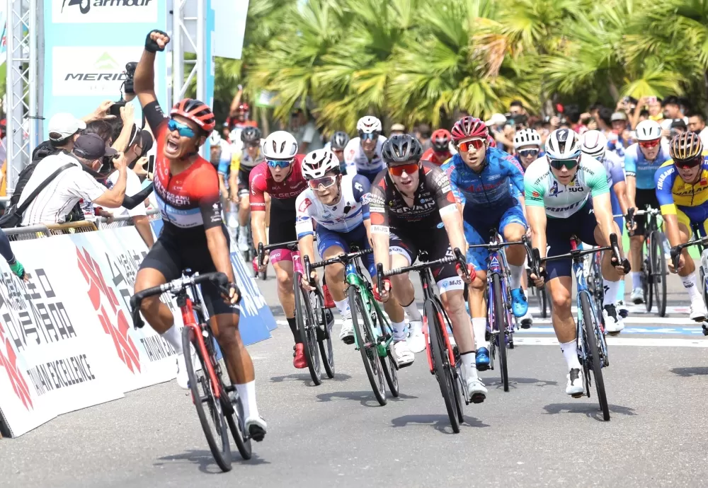 第五站冠軍馬來西亞登嘉樓隊穆罕默德。