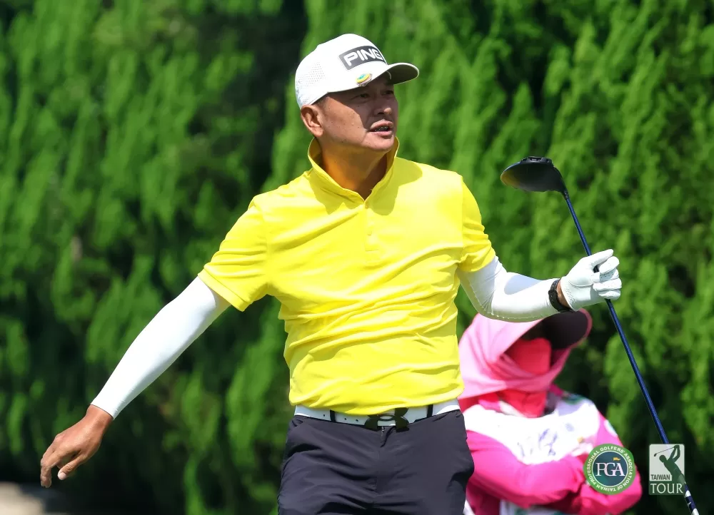 第一回合林文堂71桿(-1)暫並列第三。