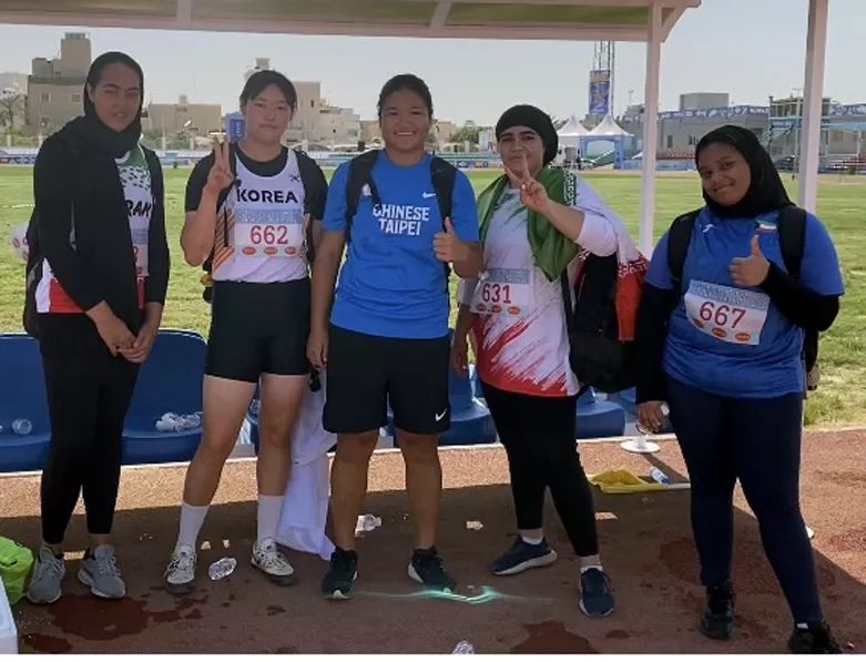 蔡慈妍（中）。呂景義提供。