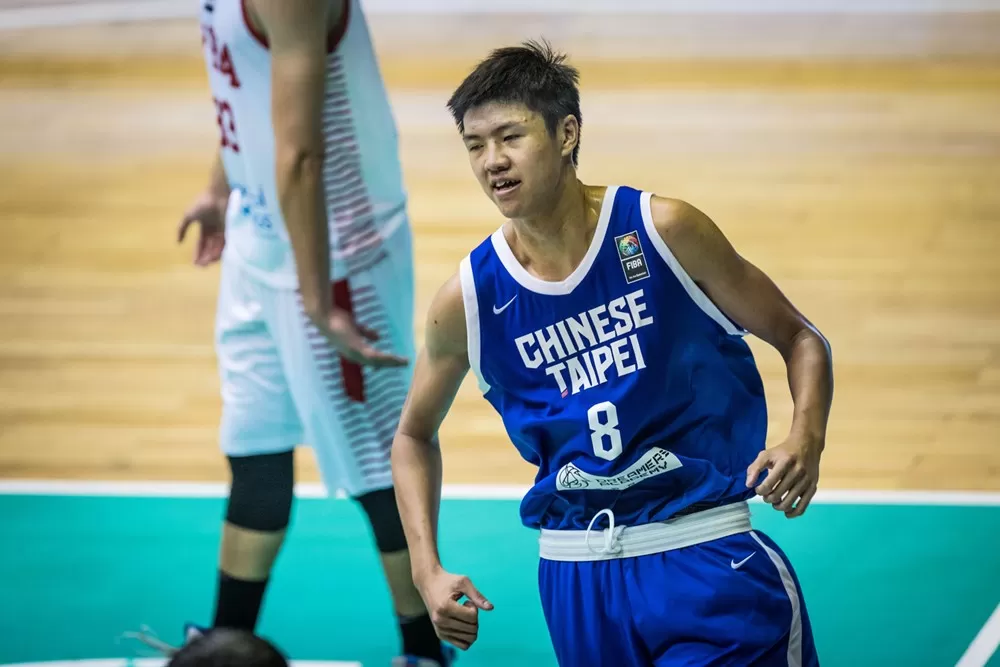 鄭名斈 是U18亞青賽中華隊頭號長人。