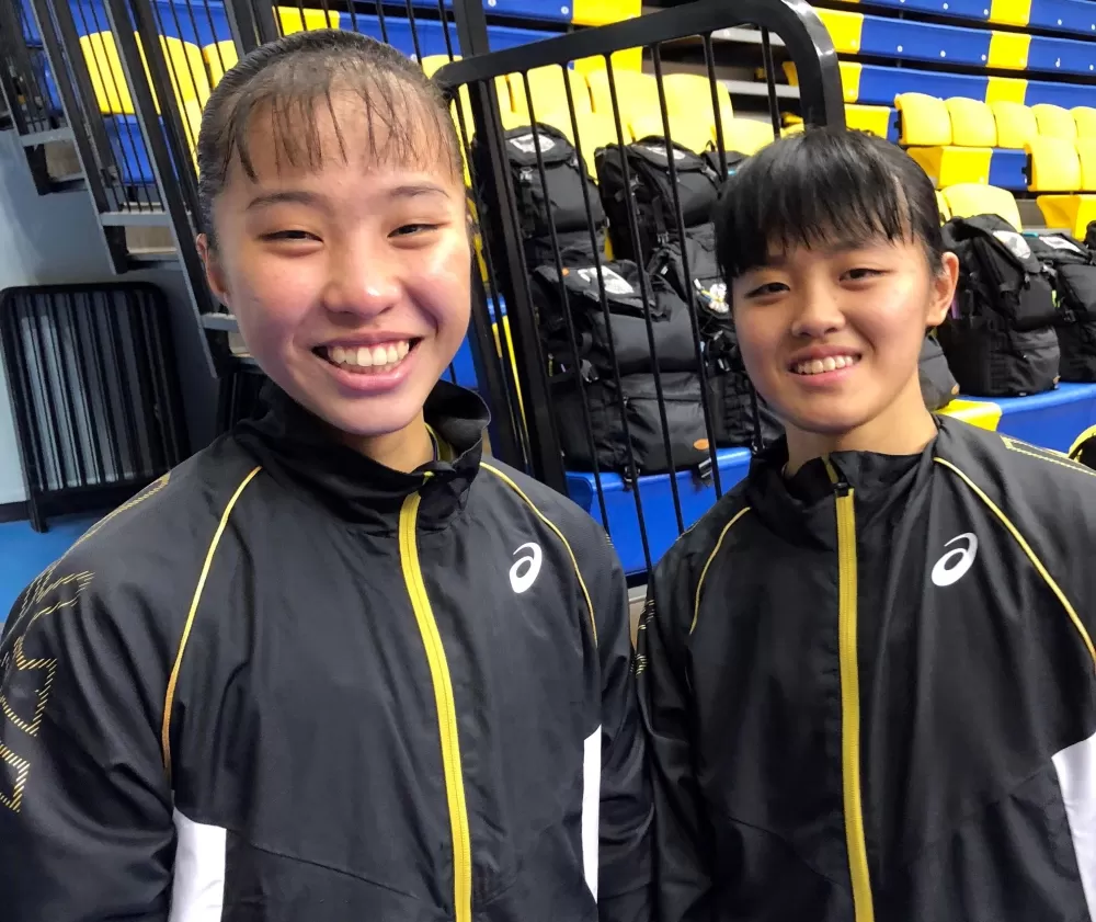 忠明高三「老Ｋ」陳美秀（右）、廖品涵。