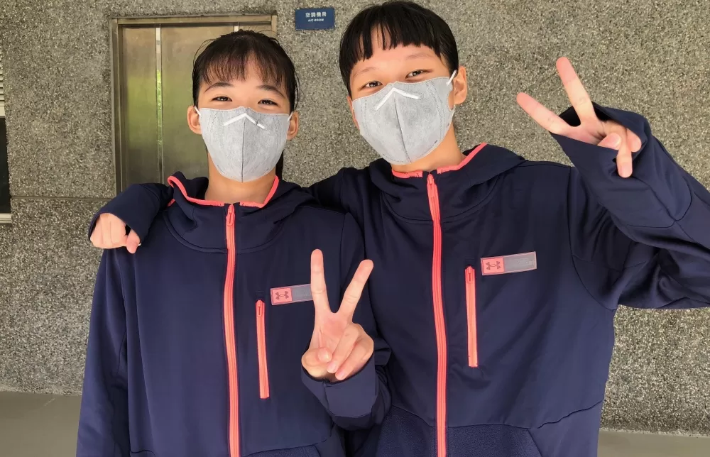 仁武166公分前鋒王于安（右）、160後衛郭倢瑜都有HBL夢。