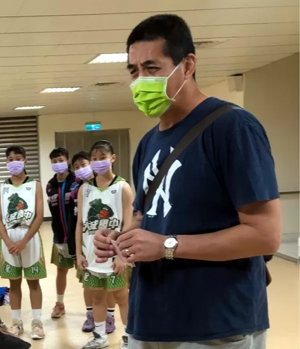 大成教練宋然診。