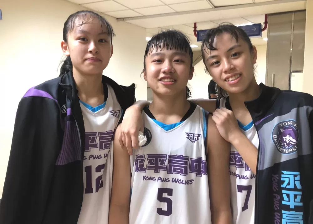 永平快樂「新三角」黃睿昱（左起）、李玟萱、黃以恬。