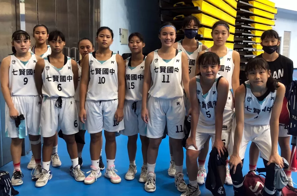 七賢女籃拚外卡賽資格。