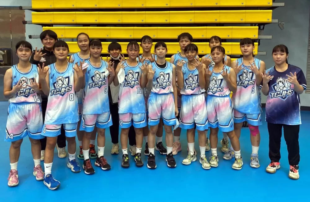 地主花蓮自強3度挑戰甲級資格賽終過關，隊史第一張12強預賽門票。