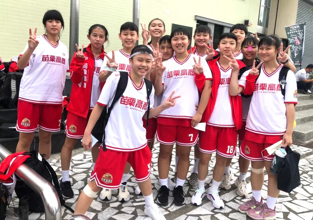 苗商外卡賽2連勝晉級預賽，且低種子淘汰高種子。