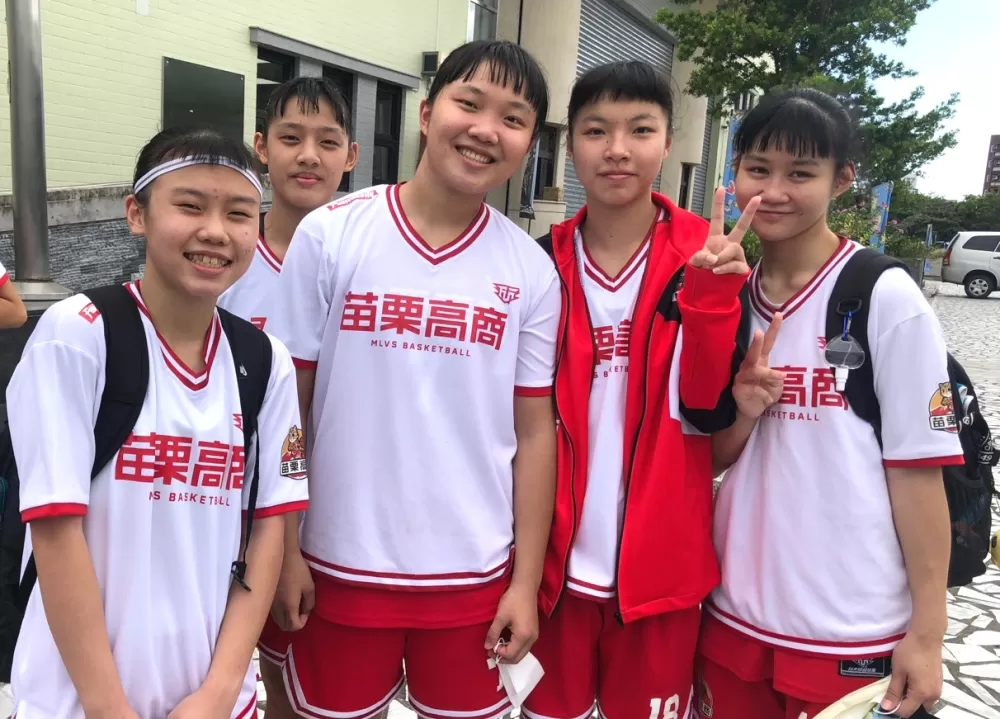 苗商先發五虎。