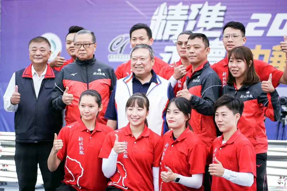 新北凱撒逆轉勝首登至尊盟主寶座。