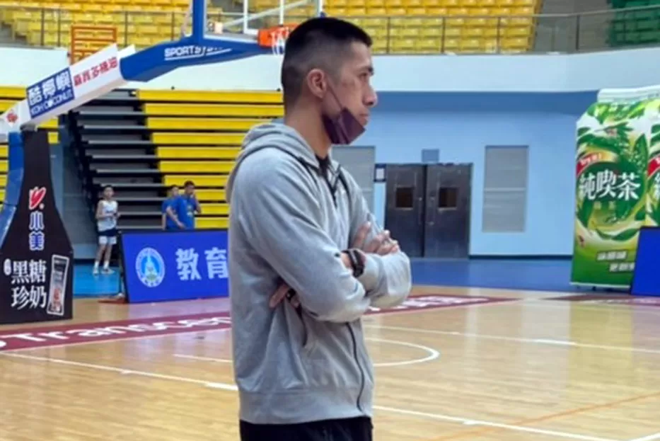 上季率錦和首闖八強張立杰本季轉戰基商小有壓力。