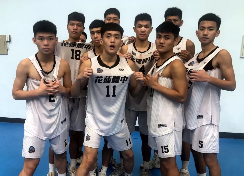 自己主場自己救花體5度5關。