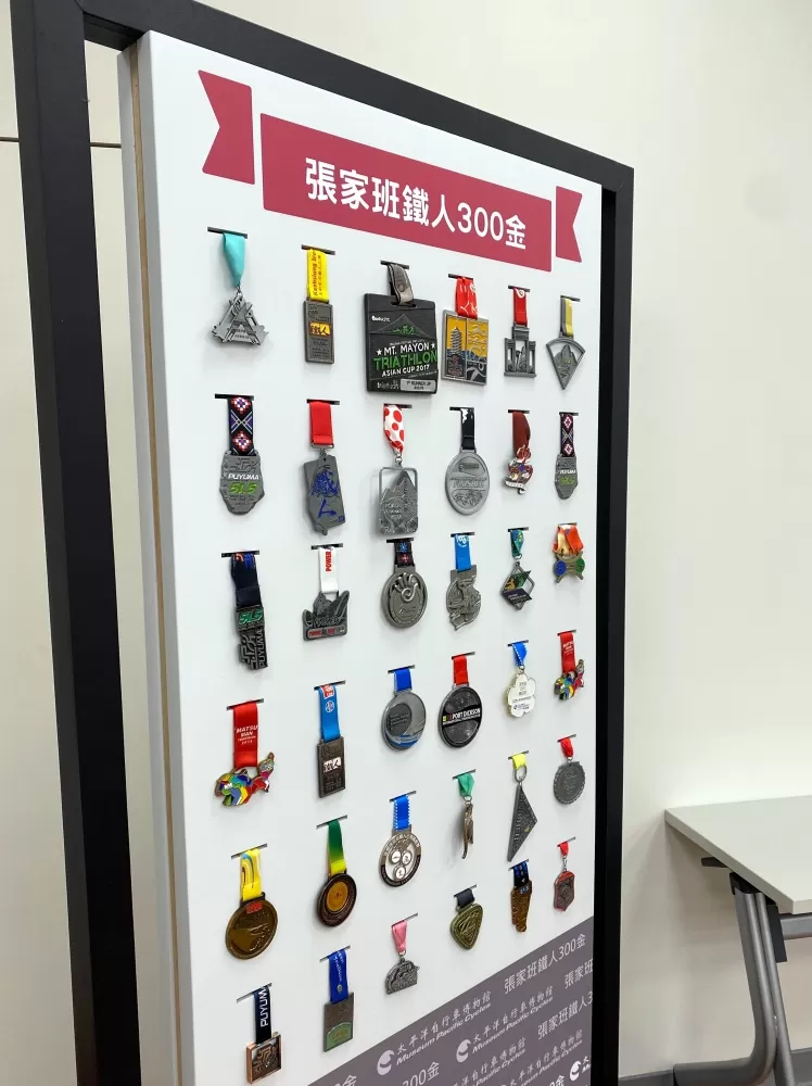 張家班300金其中一部分。曾暐晉／攝影。