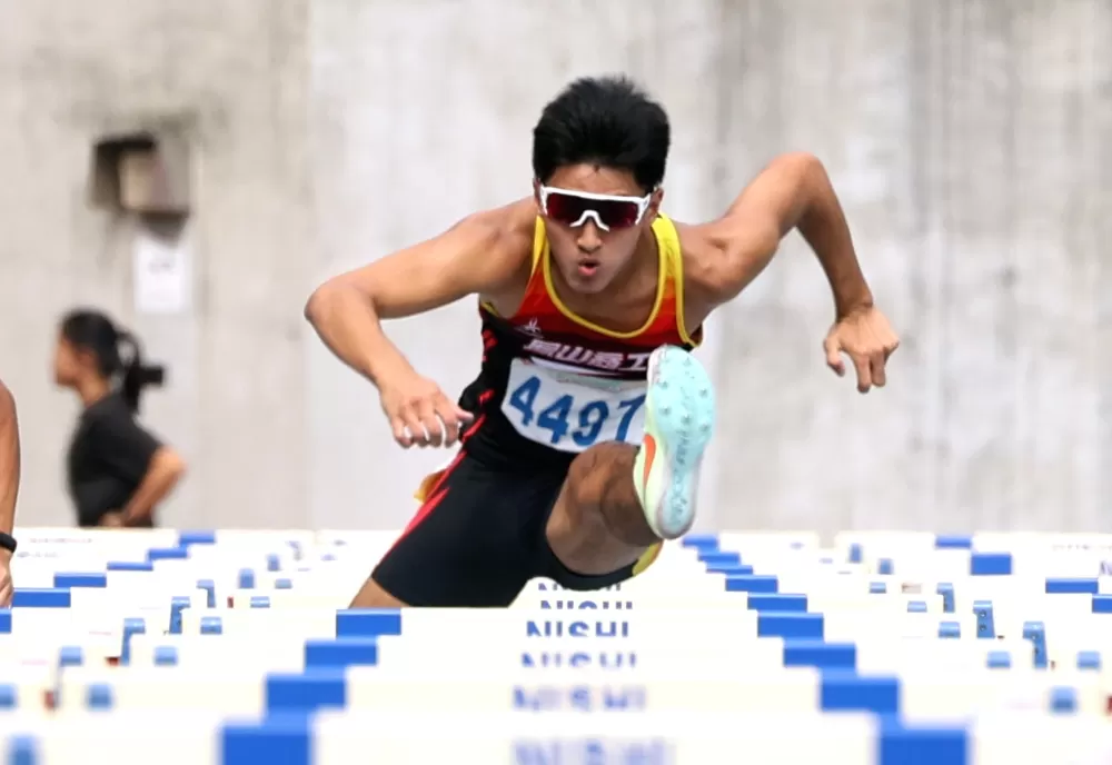 16歲謝元愷破U20全國紀錄，躍U18亞洲歷年第二傑。林嘉欣／攝影。